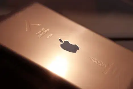 Burj Al Arab to auction rose gold iPad for charity
