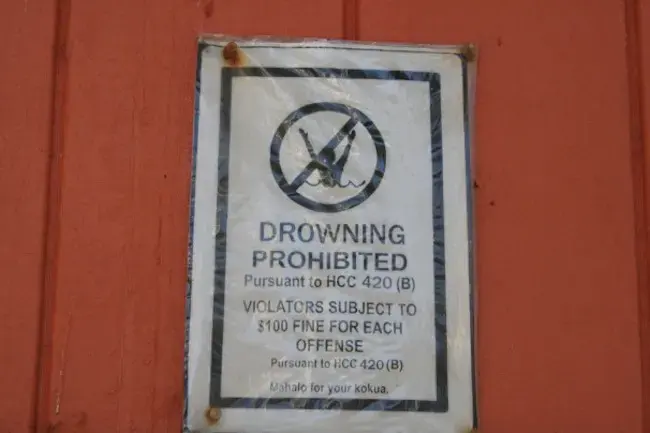 Seen any funny travel signs lately? 3