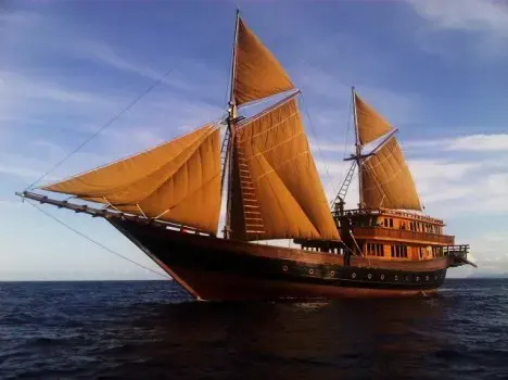 Alila Hotels to launch a luxury wooden Phinisi boat