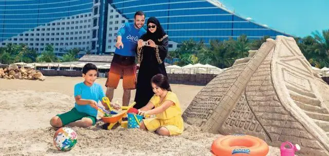 العروض الخاصة في جميرا بيتش هوتيل