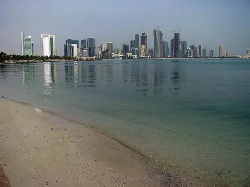 W Doha and Qatar's Ministry of Environment organize beach cleanup