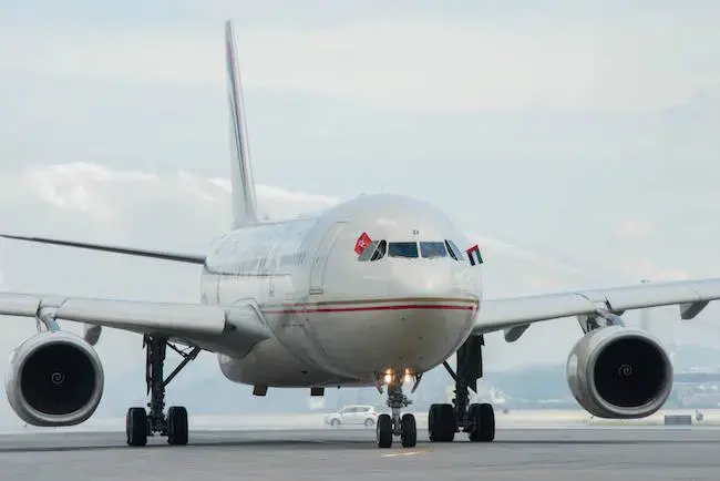 Etihad Airways starts daily flights to Hong Kong