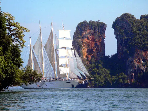 Gourmet dining comes to luxury sailing yachts