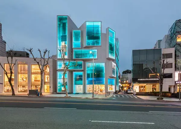 Chungha Shopping Mall In Gangnam District Given New Look