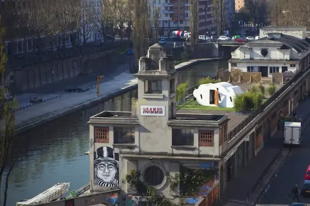 Hotel Shaped Like A Cloud Allows Travelers to Drift Along 3