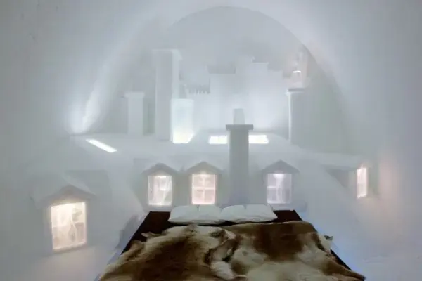 Frozen Paris is the theme of new ice hotel suite 2