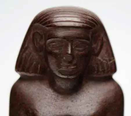 Ancient Egyptian statue moves on its own