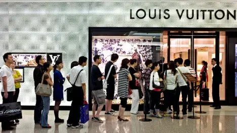Top spenders and top destinations in the world