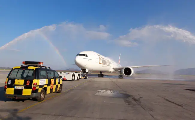 Emirates now flies to Newark via Athens