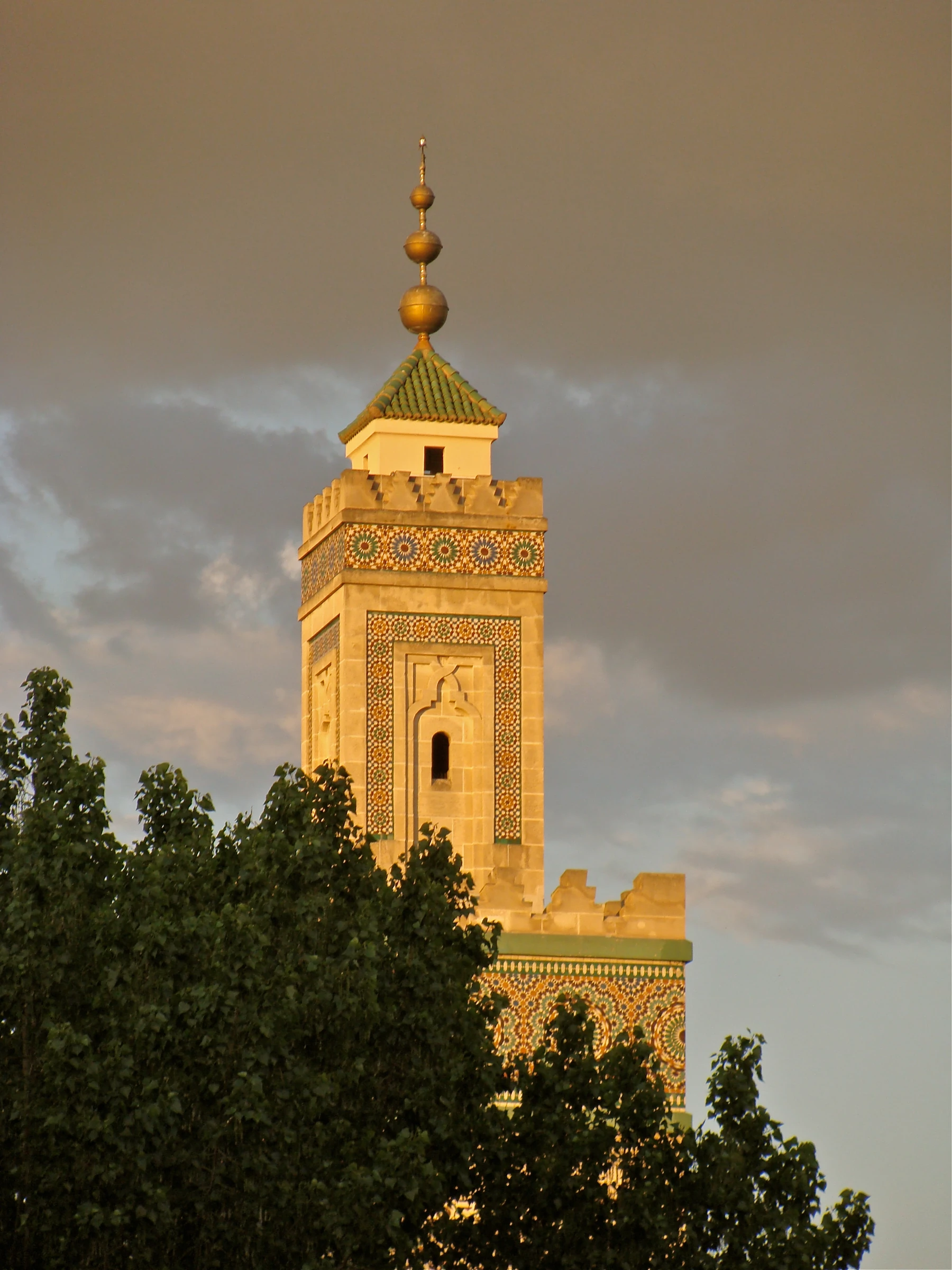 مسجد علي بن أبي طالب