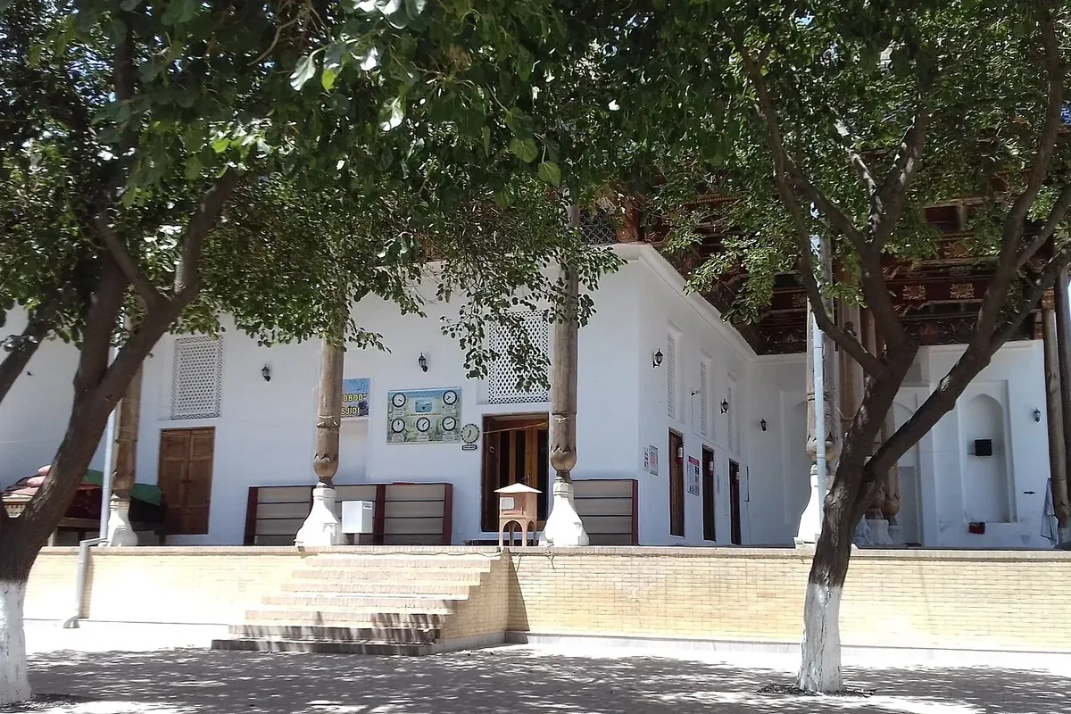 مسجد روح آباد