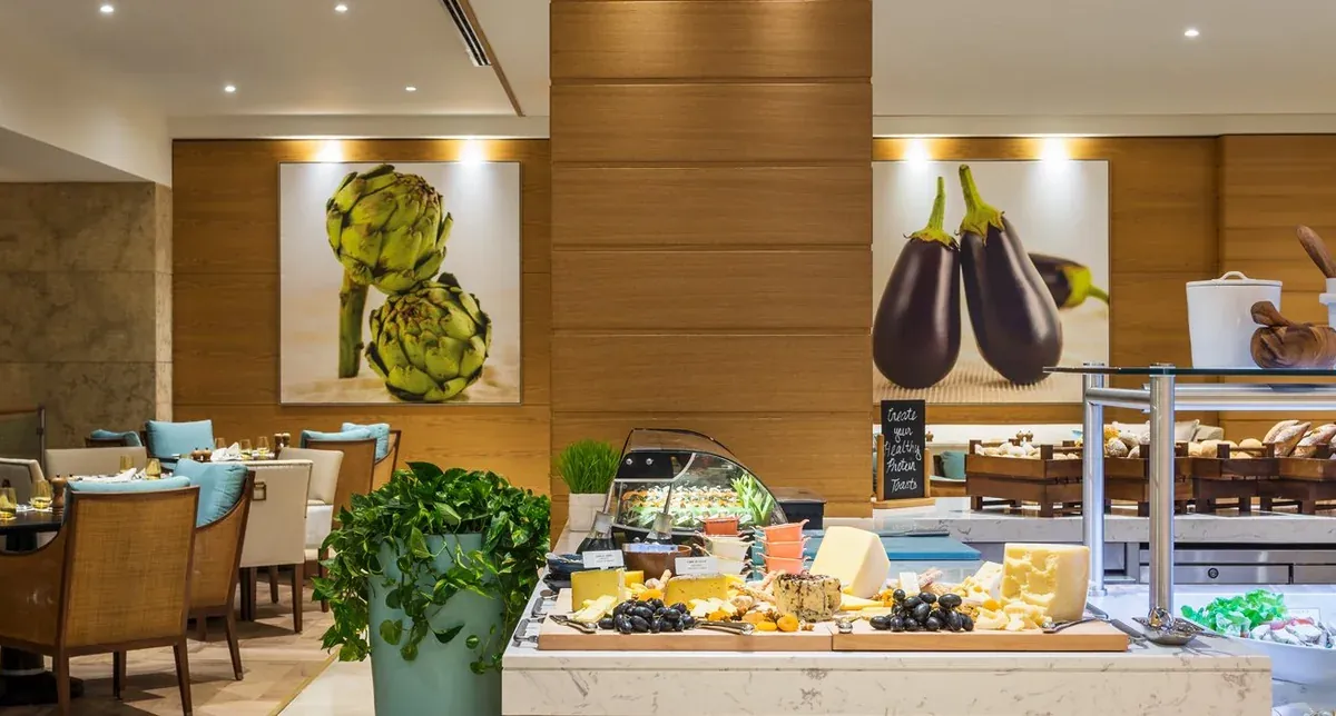 Sloane’s, Grosvenor House Dubai Marina, Dubai
